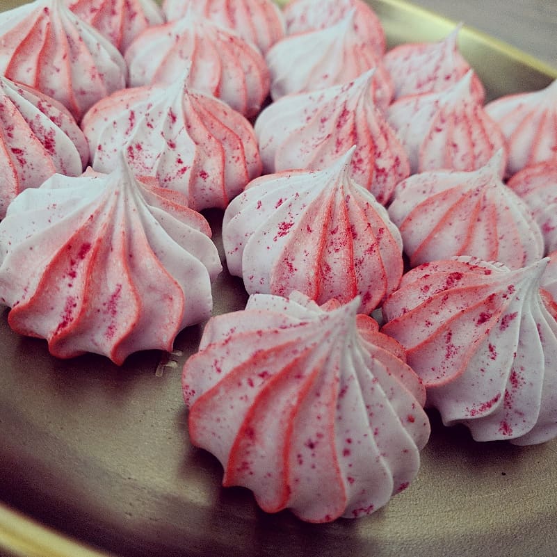 Raspberry Meringues